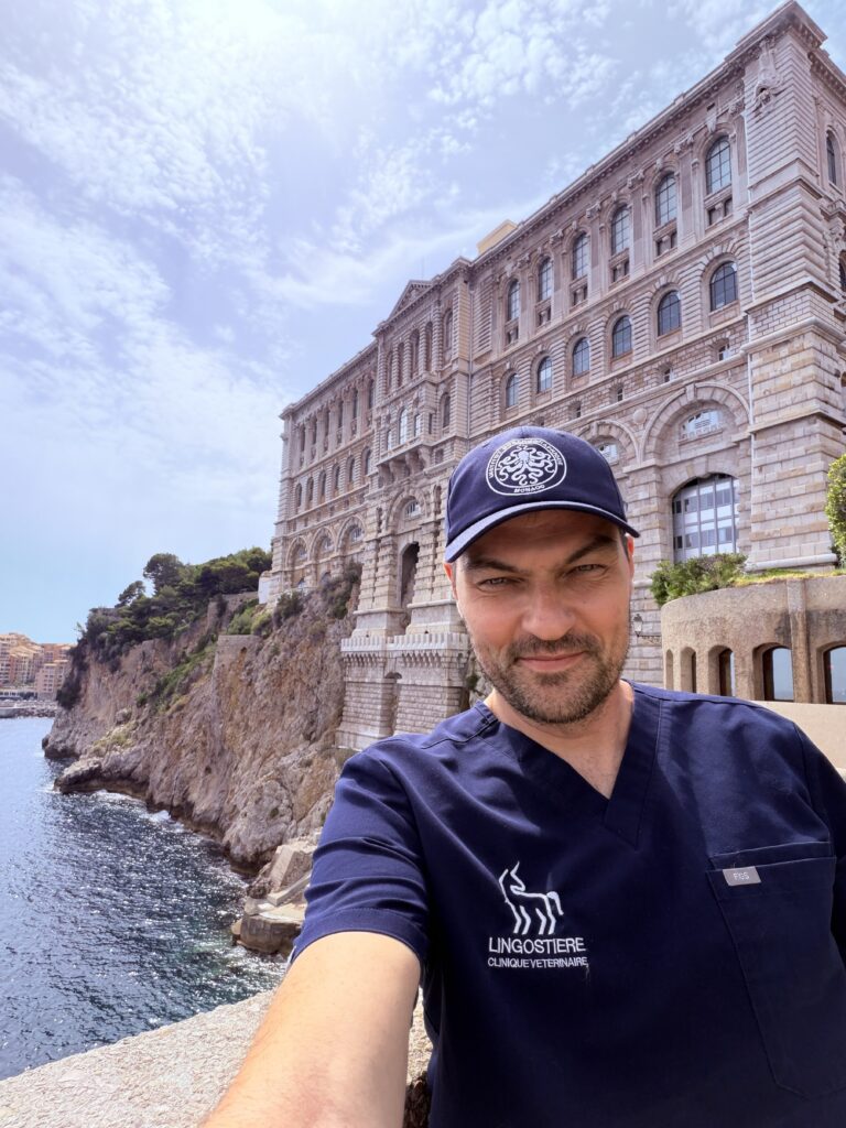 Dr Nicolas MARTINEZ Vétérinaire au Musée (Institut) Océanographique de Monaco